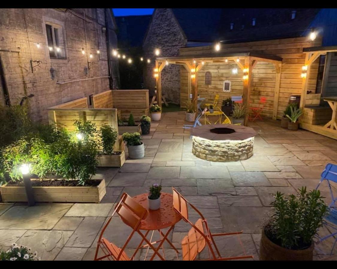 The Rose & Crown Farmhouse Kitchen Nympsfield Ngoại thất bức ảnh